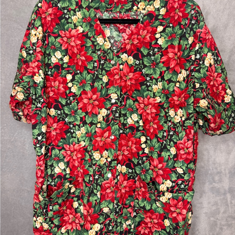 Festive Poinsettia Button-Up Shirt - Red & Green Floral